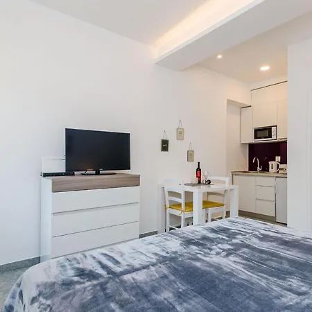 Apartment L&m - With Terrace Vlahini Dubrovnik